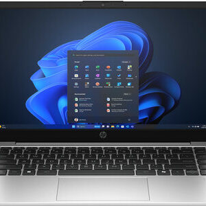 Computadora portátil HP 240 G10 (B77C3LT#ABM). Procesador Intel Core U5 120u. Memoria 8 GB de RAM. SSD 512 GB. Pantalla 14 pulgadas LED HD. Win11 HOME